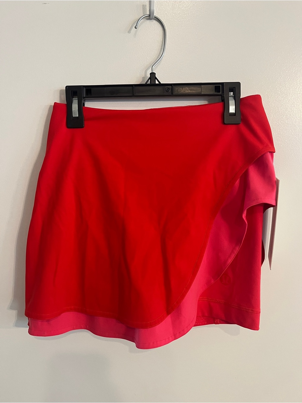 NWT Women’s size 2 Lululemon Asymmetrical Layered HR Tennis Skirt